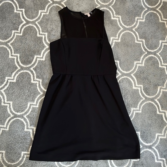 Banana Republic size 12 black dress with mesh neck - Picture 3 of 7